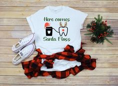 Dental Decor, Dental Ideas, Dental Shirt, Dentist Assistant, Dental Hygiene Gifts, Dokter Gigi, Dental Assistant Shirts, Dental Assisting, Dental Assistant Gifts