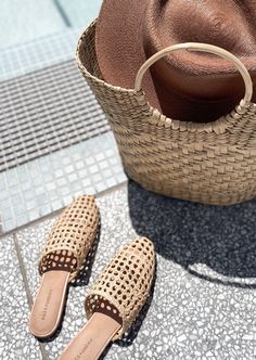 These beautiful handmade shoes were handcrafted from plant-based seagrass, woven by artisans at our family-owned factory in Mumbai, India. The insole is our signature natural buff genuine leather- a super smooth, luxe, feel good insole with padding for extra comfort. The outsole is a durable non-slip rubber. The ultimate beach vibe accessory! Straw Aesthetic, Straw Shoes, Footwear Ideas, Hemp Fashion, Woven Mules, Chic Natural, Beachy Chic, India Trip, Handmade Sandals