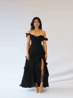 Maria maxi salsa ruffles - Sateen Solid Colours – Dibo Bodi Black Corset Formal Dresses, Recital Dress Voice, Black Salsa Dress, French Wedding Guest Dress, Formal Dresses For A Wedding Guest, Black Prom Dresses 2024, Formal Black Wedding Guest Dress, Wedding Guest Outfit 2024, Cool Wedding Guest Outfit