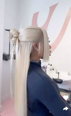 Jayda Blonde Hair, Braided Frontal Hairstyles, Jayda Cheaves Hairstyles, Black Wig Styles, Prom Wig Hairstyles, Jayda Wayda Hairstyles, Wig Frontal