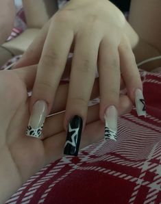 #nails #nailart #easy #y2k #y2knails #french #cutenails #cute #acrylic #acrylicnaildesigns #backtoschoolideas #backtoschoolnails #trendy #2024 #popular #nailswag #nailartideas Nails Y2k Easy, Y2k Basic Nails, Y2k Easy Nails, Black And White Y2k Nails, Y2k Nails Black, Nails Back To School, Nails Y2k, Zebra Nails, Back To School Nails