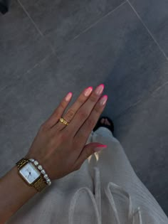 French Tip Nail Designs Summer, Summer Nails Italy, Nails Inspo Summer 2024, Marbella Nails, Nail Inspiration Summer 2024, Oval Summer Nails, French Nails Oval, Nails Ete, Nails French Color