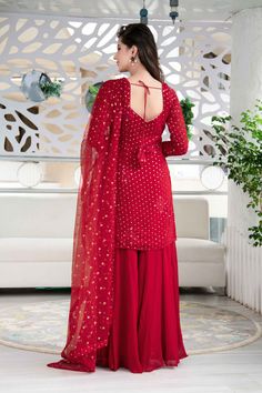 Georgette Palazzo, Palazzo Suit, Kurti Designs Party Wear, Ghagra Choli, Indian Gowns, Simple Pakistani Dresses, Fashion Design Dress, Designer Party Wear Dresses