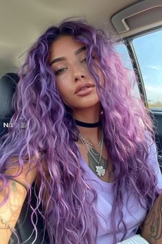 Balancing Boldness with Sophistication: 12 Mermaid Types for Mature Audiences Check more at https://howcandothis.com/hairstyleideas/balancing-boldness-with-sophistication-12-mermaid-types-for-mature-audiences/ Dyed Hair Inspiration, Short Haircuts For Women, Hair Color Purple, Pretty Hair Color, Hair Colours, Dye My Hair, Haircuts For Women, Hair Inspiration Color