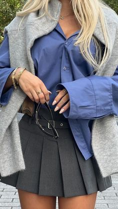 #spring #outfit #ideas #pinterest #pin #blogger #blog #blogging #follow #super #ideas #out Skirt Outfits Fall, Grey Skirt, Rock Outfit, Corporate Outfits