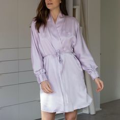 We believe that staying in is the new going out, so we designed the dream robe for your dream night - binging Netflix, drinking wine, and going to bed by 10. It’s versatile, washable, and sure to be the most low maintenance part of your day. Lounge Outfits, Dream Night, Luxury Loungewear, Drinking Wine, Silk Set, Going To Bed, Loungewear Luxury, Silk Robe, Silk Slip Dress