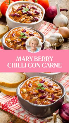 Mary Berry Chilli Con Carne Mary Berry Recipes Dinners, Chilli Dishes, Marry Berry Recipes, Mary Berry Cakes, Berry Cakes, Chilli Con Carne Recipe, Savoury Meals, Carne Recipe, British Baking Show Recipes