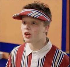 young noel fisher
2000 Pretty People, Entertainment