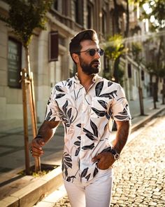 Mens Summer Outfits, Spring Outfits Men, Mens Spring Fashion, Mens Fashion Classy, Summer Outfits Men, Mens Fashion Summer, Mens Casual Outfits, Mens Fashion Trends