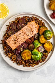 Red Rice Salmon Salad Recipe Rice And Salmon Recipes, Easy Rice Salad, Rice And Salmon, Salmon Recipes Easy, Red Rice Salad, Fibre Recipes, Salad Grapes, Rice Salmon, Salad Salmon