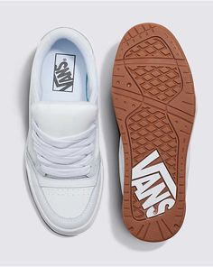 Sidewall Design, Old School Aesthetic, Vans Store, Vans Logo, Shoe Inspo, School Aesthetic, Swag Shoes, Past And Present, Dream Shoes