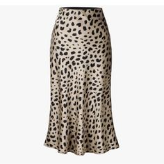 Ugh Waisted Skirt Never Worn, No Flaws Size S Has Little Stretch Has Zipper On Back Casual Fitted Skirt By Amazon, Amazon Casual Fitted Skirt, Amazon Skirts, Casual Outdoor Party, Cheetah Print Skirt, Mini Skirt Pleated, Mid Skirt, Animal Print Skirt, Skirt High Waist