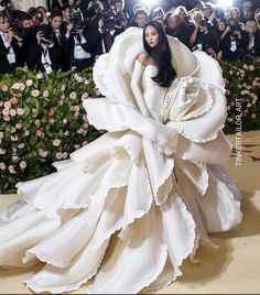 Met Gala Outfits, Gala Outfit, Runway Fashion Couture, Fairytale Dress, Fantasy Dress, Gala Dresses, Glam Dresses, Fantasy Fashion, The Red Carpet