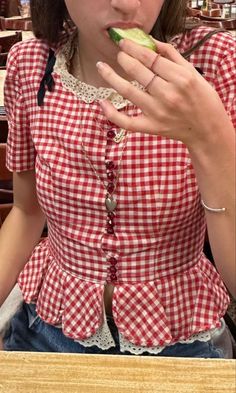 Americana Core Aesthetic, Red Cottage Core Outfit, Red Gingham Top Outfit, Red Gingham Aesthetic, Prarie Core Fashion, Prarie Core Aesthetic, Gingham Outfit Aesthetic, Red Gingham Outfit, Cottage Core Sewing