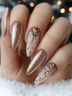 Christmas Almond Nails: Elegant Festive Designs to Shine This Holiday Season Disney Christmas Nails, Festive Holiday Nails, Festive Manicure, Holiday Nails Christmas, Metallic Christmas, Plaid Nails, Almond Nails Designs, Almond Nail