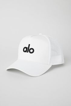 District Trucker Hat - White/Black | Alo Yoga Alo Hats, Aesthetic Trucker Hats, Alo Hat, Trucker Hat Outfit, Coaches Wife, Hat Outfit, Workout Tights, Running Hats, Tank Top Bras