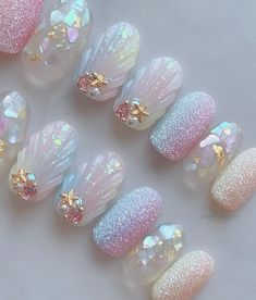 Disco Themed Nails, Mermaidcore Nails, 3d Shell Nail Art, 3d Seashell Nail Art, She’ll Nails 3d, Christmas Present Nails, Aquriam Nails, Themed Nails, Beachy Nails