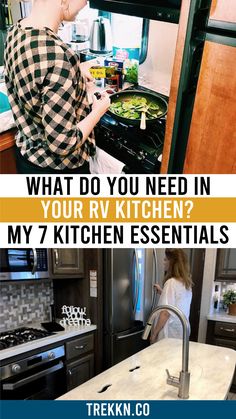 What are some RV kitchen essentials? Packing up your camper for the first time can be a little overhwhelming. So can knowing what all you need in your RV kitchen so you can cook some easy and tasty meals on the road. One thing I found out with full time RV living, was I cooked pretty much the same as I did in our house. Here are my 7 RV kitchen essentials that helped make meal time a breeze and actually enjoyable! I hope these ideas help make your dinner on the road one to remember. Rv Living Organization, Rv Living Room, Van Kitchen, Camper Kitchen, Rv Organization, Rv Tips, Rv Living Full Time