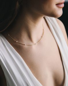 Delicate Gold Chain Minimalist Pearl Necklace, Wedding Necklaces For Bride, Dainty Necklace Gold, Wedding Jewelry Simple, Small Pearl Necklace, Wedding Glam, Dainty Chain Necklace, Pearl Strands Necklace, Salem Ma