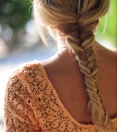 My fave- the fishtail :) Summer Hairdos, Fishtail Braid Hairstyles, Beach Hair, Gorgeous Hair, Hair Day