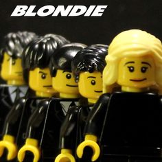 there are many legos that have been made to look like they are wearing hair