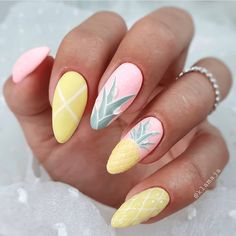 Pineapple Nail Design, Hawaiian Nails, Tropical Nail Designs, Pineapple Nails, Palm Nails, Tropical Vacation Nails, Palm Tree Nails, Thanksgiving Nail Designs