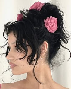 the heart principle by helen huang Hair Styles Ideas, Inspiration Tattoos, Flowers In Her Hair, Aesthetic Hair, Cute Hair, Prom Hair, Pretty Hairstyles, Hair Looks