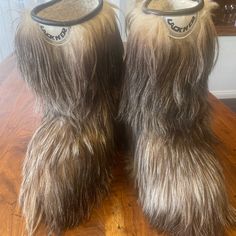 Vintage After Ski Boots. Cannot Find A Size On Them Anywhere. A Friend Who Is A 7 1/2 Tried Them On And They Fit Her So I Am Saying They Are A 7 1/2. After Ski, Fur Winter Boots, Ski Boots, Winter Rain, Winter Boots, Rain Boots, Skiing, Size 7, Women Shoes