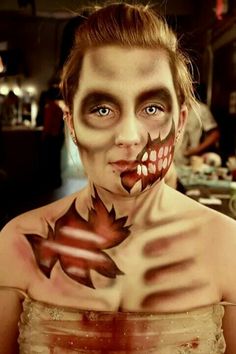 Airbrush Halloween Makeup, Zombie High, Haunted Manor, Drag Inspiration, Fright Fest, Arte Zombie, Creepy Costumes