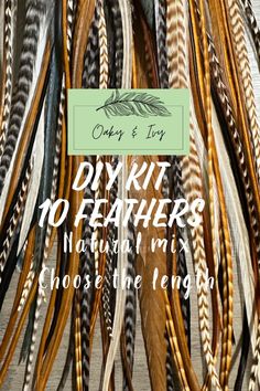 -10 plumes pour extensions de cheveux en plumes plus 10 perles à écraser, un outil d'enfilage et des instructions pour des extensions de cheveux en plumes DIY. Choisissez la longueur : courte, moyenne, longue ou extra longue - Ce paquet sera livré avec un mélange de plumes, dans un mélange de couleurs naturelles (grizzly, bruns, gris, blanc/crème, noir) et une variété de largeurs. Des plumes SKINNY et des plumes PLUS ÉPAISSES/plus moelleuses pour des options de coiffage. REMARQUE : la longueur X Diy Hair Feathers, Hair Extensions Diy, Hair Feathers, Feather Extensions, Feather Hair Extensions, Argan Oil Hair, Feather Hair, Mixed Hair, Beading Tools