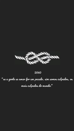 a black and white photo with the words 2009 written in spanish on it's side