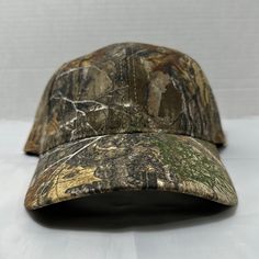 Realtree Men’s Adjustable Baseball Hat Camo Nwt Outdoor Cap One Size Fits Most Camouflage Hunting Outdoor Travel Casual Work Hats Trucker, Swag Hats, Cool Beanies, Trashy Outfits, Real Tree Camouflage, Camouflage Hat, Funky Hats, Camo Hat, Outdoor Cap