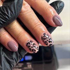 Nails by Emma Jane | Leopard print Treatments: Builder Gel with Gel Colour Manicure and Simple Nail Art @nailorder @lucypastorellitools_ | Instagram Natural Cheetah Nails, Autumn Animal Print Nails, Coloured Leopard Print Nails, Leopard Print Gel Nails, Leopard Short Nails, Short Animal Print Nails, Fall Leopard Print Nails, Cheetah Nails Short, Short Cheetah Print Nails