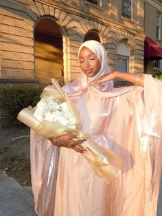 Birthday Hijab Outfit, Hijabi Graduation Outfits, Hijabi Graduation, Hijabi Drip, Abaya Fits, Bride Clothing, Modest Girly Outfits, Hijabi Fits, African Princess