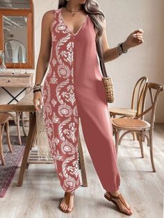 Diy Jumpsuit From Dress, Rosa Coral, Trendy Jumpsuit, Chic Dress Classy, Print Jumpsuit, African Print Dresses, Patchwork Print, Casual Work Outfit