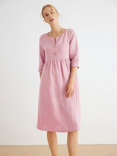 Shopcozy offers stylish and concessional Dresses.. SPU: 449XDRAIEF11, Color: Pink, Style:Casual, Sleeve Length:Half Sleeve. Pleated Fashion, Half Sleeve Dresses, Midi Dress Casual, Elbow Length Sleeve, Types Of Dresses, Collar Dress, Half Sleeve, Swing Dress, Cotton Dresses