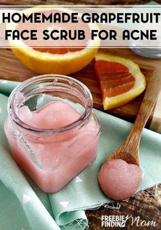 Face Scrub For Acne, Homemade Face Scrub, Exfoliation Routine, Joululahjat Diy, Make Up Diy, Lotion Bars Diy, Diy Face Scrub, Face Scrub Homemade, Scrub Recipe