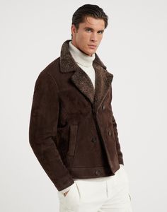 Suede shearling one-and-a-half breasted outerwear jacket The excellence of Brunello Cucinelli materials enhances the retro feel of this jacket with the iconic one-and-a-half-breasted closure. The suede shearling combines a smooth, velvety hand with a warm, plush interior, making it perfect to face the cold. The silhouette follows the classic codes of menswear with wide lapels on the collar. Shearling Jacket Outfit Men, Shearling Jacket Outfit, Jacket Outfit Men, Jacket For Man, Mens Life, Brunello Cucinelli Men, Jacket Outfit, Eyewear Womens, Boutique Online