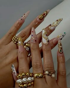 Nails inspo maximalist nails Nails Rings Aesthetic, Funky Gold Nails, Monet Mcmichael Nails, Funky Long Nails, Maximalist Nails Aesthetic, Summer Nails Maximalist, Nail Inspo Maximalist, Maximalist Acrylic Nails, Maximalist Almond Nails