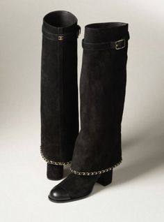 Chanel Knee High Boots, Chanel Fold Over Boots, Channel Boots, Boots Chanel, Dior Boots, Chanel Boots, Dr Shoes, Fashion Chanel, Chanel Official