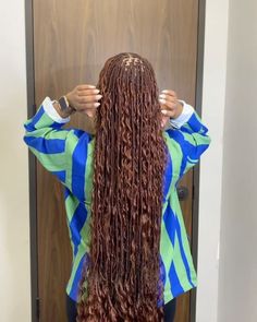 Color 35 Knotless Braids, Boohoo Knotless Braids Color, Colour 340 Knotless Braids, 33 Braids Color, Color 35 Braids, T30 Knotless Braids, 33 Braiding Hair Color, Small Bohemian Knotless Braids With Color, Medium Bohemian Knotless Braids With Color