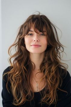 Long Waves With Bangs, Fringe Haircut Wavy Hair, Straight Bangs With Wavy Hair, Birkin Bangs Curly Hair, Natural Waves With Bangs, Long Wavy Hair Fringe, Bangs For Long Wavy Hair, Wavy Hair Fringe Bangs, Haïr Cut Wavy Hair