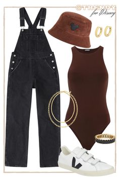 Brown Disney Outfit, Fall Amusement Park Outfit, Disney Outfits Women Fall, Fall Disney Outfits, Disney Jumper, Jumper Outfits, Fall Disney, Amusement Park Outfit, Mother Fashion