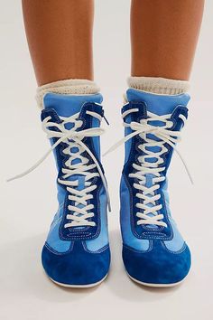 In The Ring Boxing Boots | Free People Boxing Boots Outfit, Upcoming Fashion Trends, Boxing Ring, Boxing Boots, Boxing Shoes, Funky Shoes, Swag Shoes, Denim Details, Dream Shoes