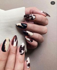 Fall Nail Idea, Face Cake, Western Nails, Cow Nails, Nail Idea, Pretty Nail Art, Girls Nails