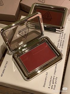 3ce Blush, Korean Makeup Products, Dr Mundo, Silver Makeup, Alat Makeup, Make Up Inspiration, Makeup List, Makeup Accesories, Makeup Package