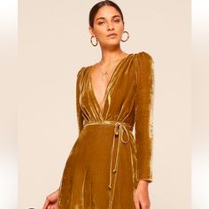 New And Never Worn, Doesn’t Have The Tags However. Beautiful Dress Gold Long Sleeve Dress For Brunch, Gold Midi Dress For Fall, Gold Midi Length Dress For Fall, Nye Dress, Velvet Wrap Dress, Velvet Clothes, Mini Wrap, Reformation Dress, Darling Dress