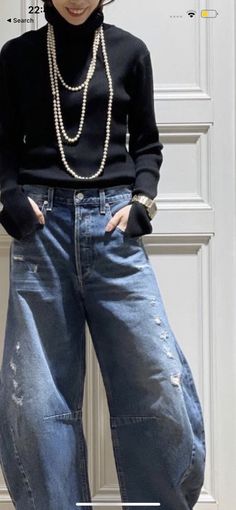 Modern Baggy Denim Bottoms, Baggy Wide Leg Recycled Denim Jeans, Recycled Denim Wide Leg Streetwear Bottoms, Dark Wash Wide-leg Recycled Denim Pants, Luxury Recycled Denim Wide-leg Pants, Style Jeans, Weekend Style, Baggy Jeans, Winter Clothes