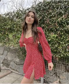 Red Short Dress, Simple Long Dress, Picnic Outfit, Fancy Short Dresses, Sun Dress Casual, Beautiful Casual Dresses, Skin Retouching, Fashion Top Outfits, Casual Day Outfits