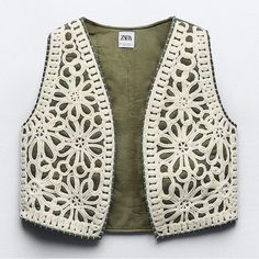 Quilted Vest With Open V-Neckline. Soft Feel Raised Embroidery. 51% Cotton 49% Polyester Khaki | 3798/801 #Cm Quilted Waistcoat, Long Knit Vest, Olive Green Vest, White Puffer Vest, Zara Basics, Waistcoat Woman, Faux Leather Vest, Floral Vests, Raised Embroidery